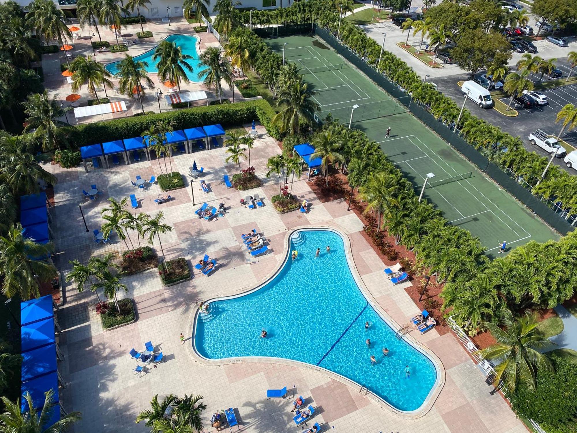Sunny Isles, Beach Life! Parking Included Майами-Бич Экстерьер фото